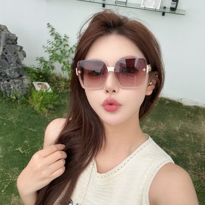 LV Sunglasses — 7