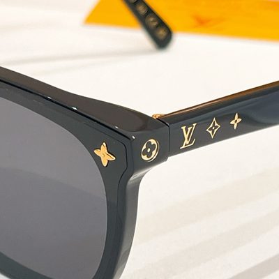 LV Sunglasses — 5