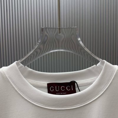T-Shirt — 4