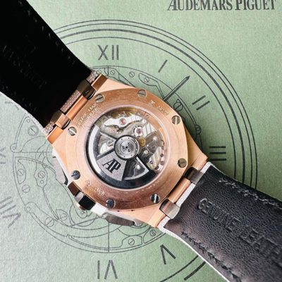 AP Watch — 8