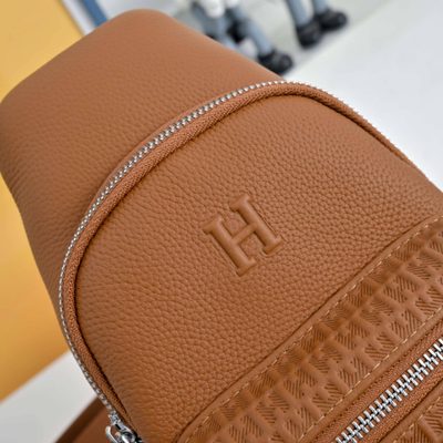 HERMES sling bag — 5