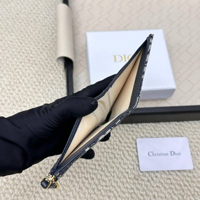 Accessories — 6