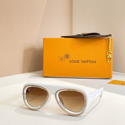 LV Sunglasses — 4