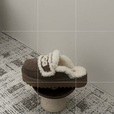 UGG tan suede platform slippers — 6