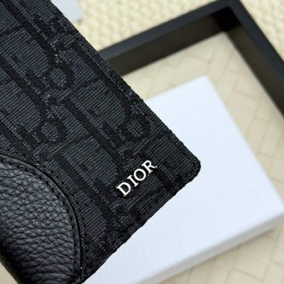 Accessories — 4