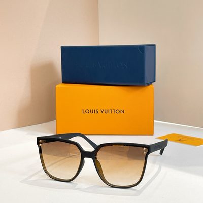 LV Sunglasses — 9