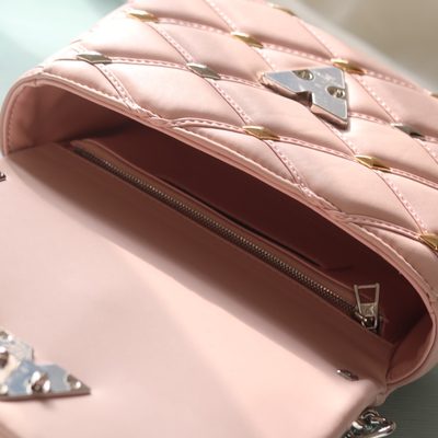 Louis Vuitton Bag — 9