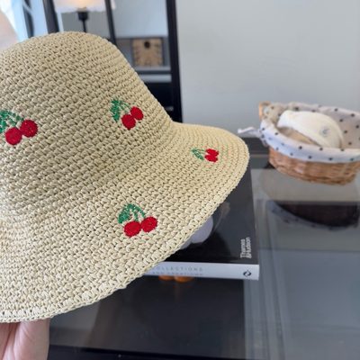 LV bucket hat — 8