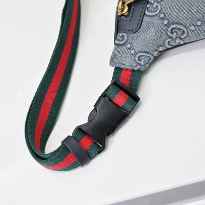 Gucci GG Supreme monogram canvas belt bag — 6