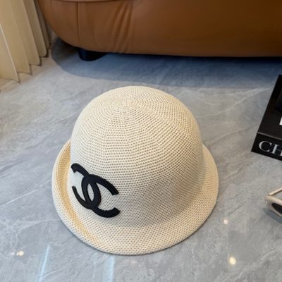 Chanel white cotton bucket hat — 3
