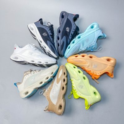 LOEWE × On Cloudsolo sneakers