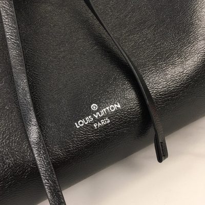 Louis Vuitton Bag — 6