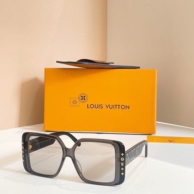 LV Sunglasses — 5