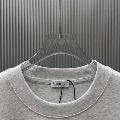 T-Shirt — 4