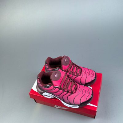 Nike Air Max Plus trainers — 9