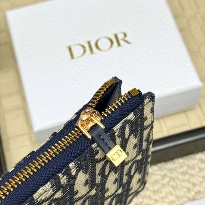 Accessories — 5