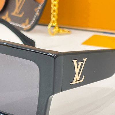 LV Sunglasses — 9