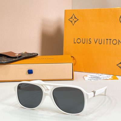 LV Sunglasses — 4