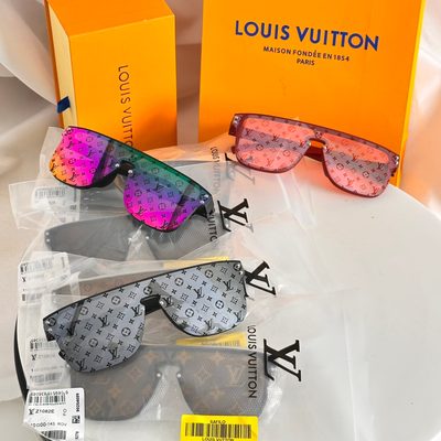 LV Sunglasses — 8