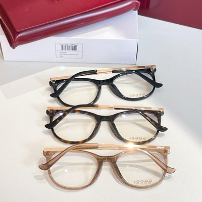 Gucci Sunglasses — 9