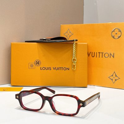 LV Sunglasses — 6