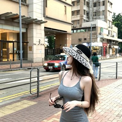 Miu Miu pink daisy lace sun hat — 3