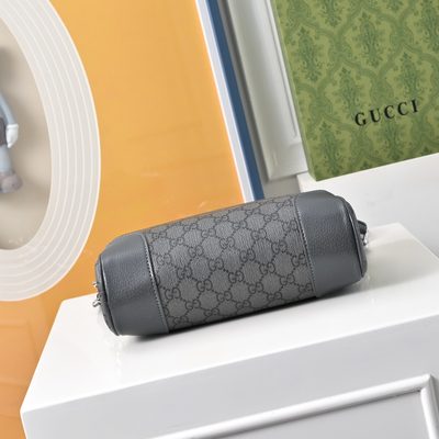 Gucci GG Emblem small crossbody bag — 4