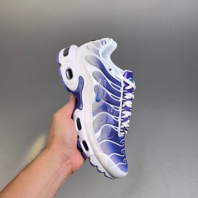 Nike Air Max Plus trainers — 4