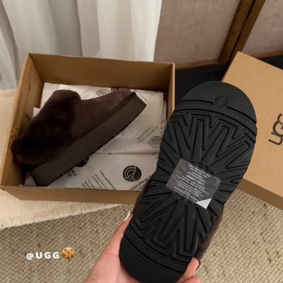 UGG Tazzelle Slippers — 9