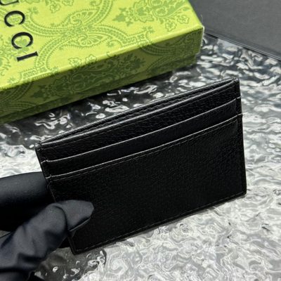 Gucci card holder — 9