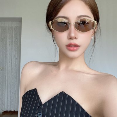 Chanel Sunglasses — 3