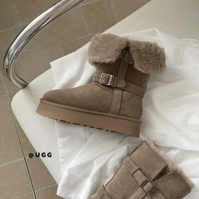 UGG Short Valerie Platform Boots — 4