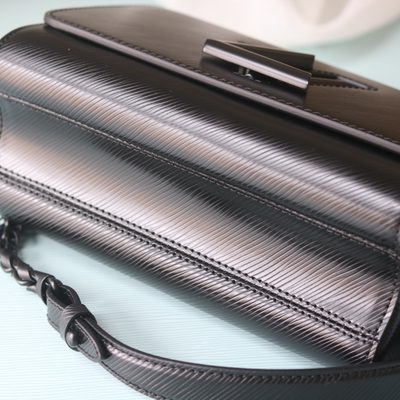 Louis Vuitton Bag — 7