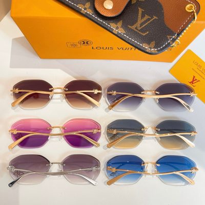 LV Sunglasses — 8