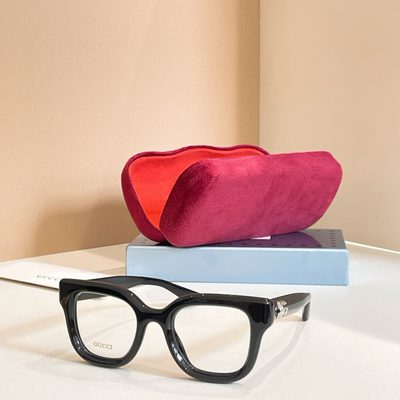 Gucci Sunglasses — 6