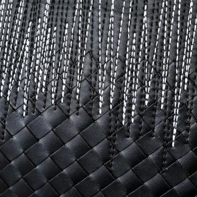 Bottega Veneta Intrecciato leather clutch — 3