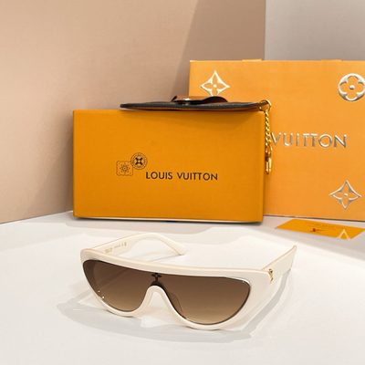 LV Sunglasses — 4