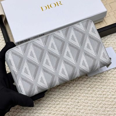 Accessories — 3