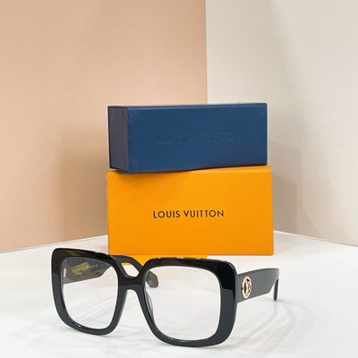LV Sunglasses — 4