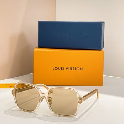 LV Sunglasses — 6