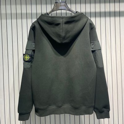 Stone Island — 10