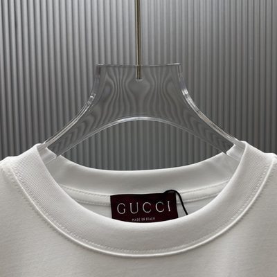 T-Shirt — 4
