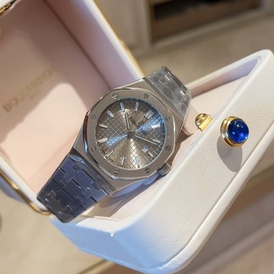 AP Watch — 8