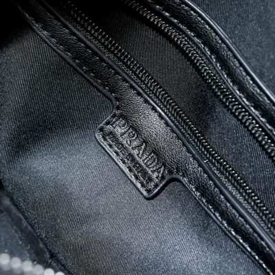 Prada small leather shoulder bag — 9