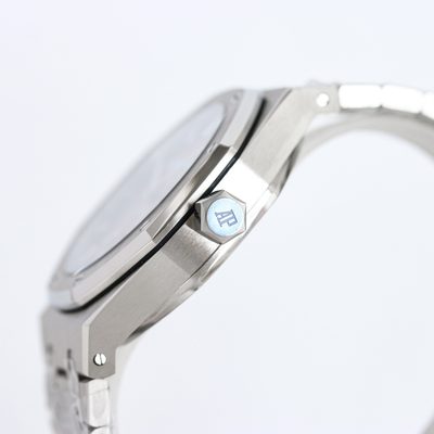 AP Watch — 8