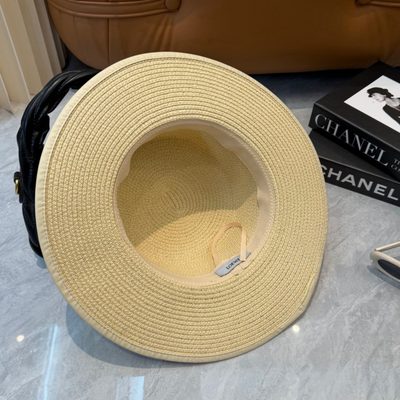Loewe Paula's Ibiza raffia sun hat — 4