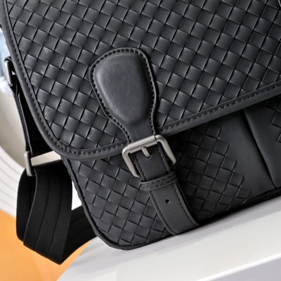 Bottega Veneta Intrecciato messenger bag — 6