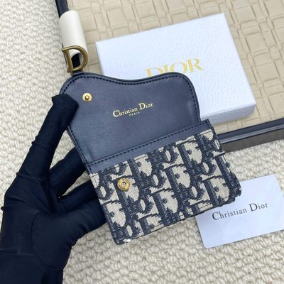 Accessories — 5
