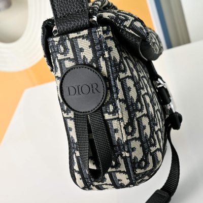 Dior Bicolor Oblique Explorer messenger bag — 6