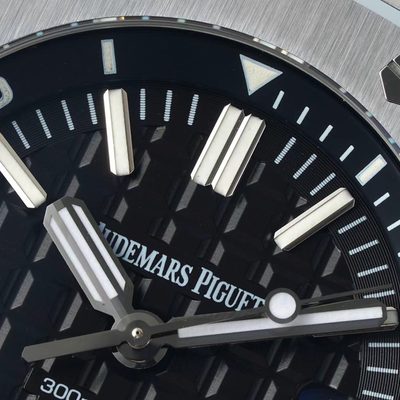 AP Watch — 4